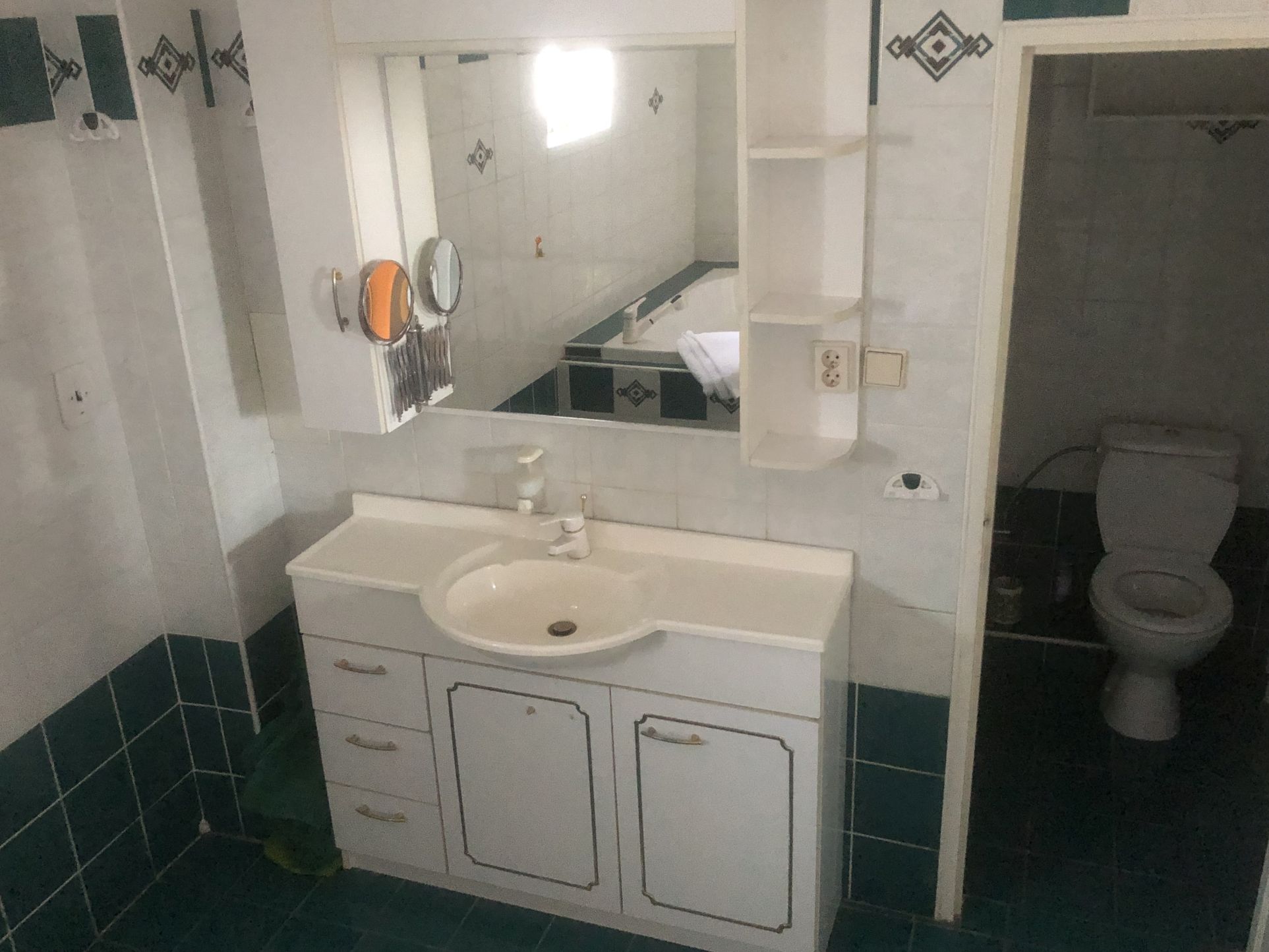 Apartment 9